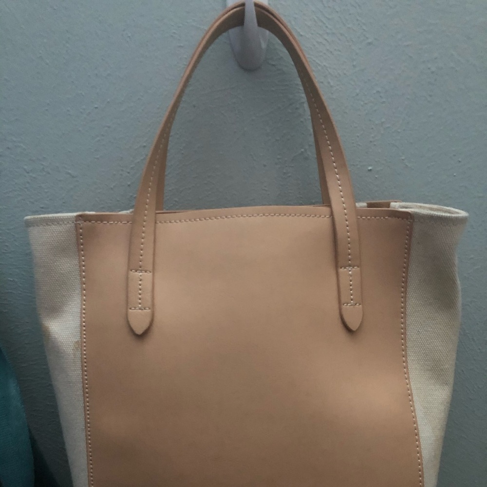 Two-Toned Tote